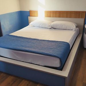 Budget Kamer met een King Size Bed